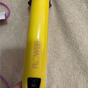 Flower beauty rotating hair straightening and curling too